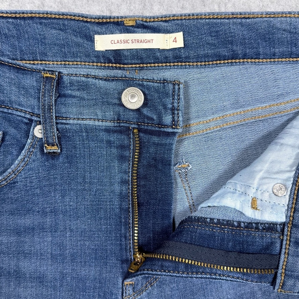 Levi Strauss & Co Womens Classic Straight Leg Blue Jeans Size 4 Medium Wash - Picture 2 of 12